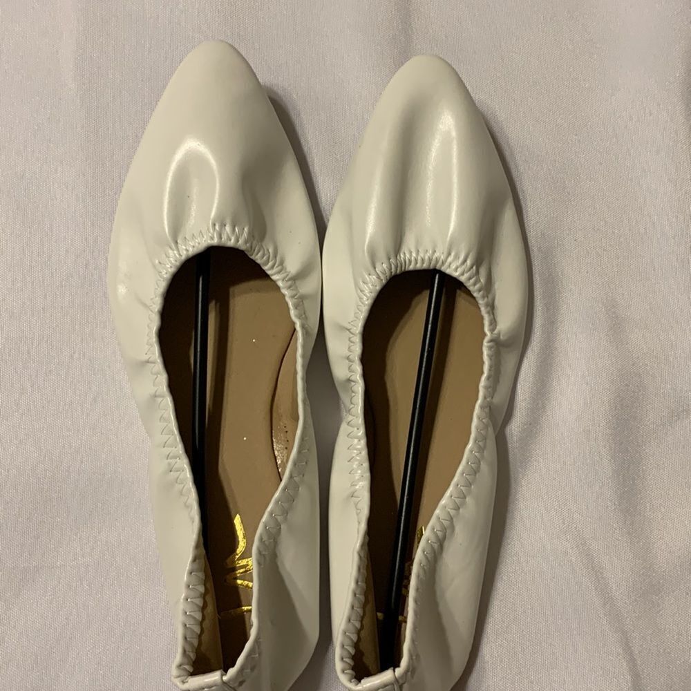 Size 9 ballet flat shoes. Perfect for bride/wedding party.  Soft & lightweight